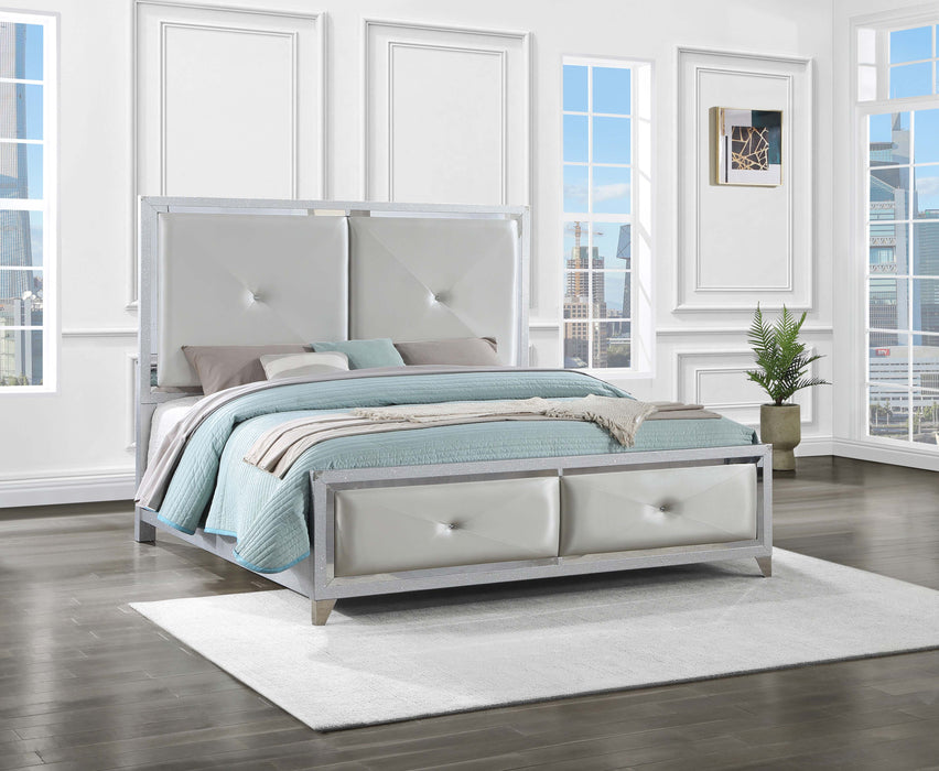 Larue Upholstered Tufted Panel Bed Silver