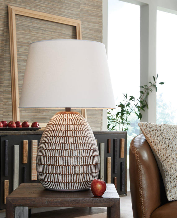 Darrich Table Lamp