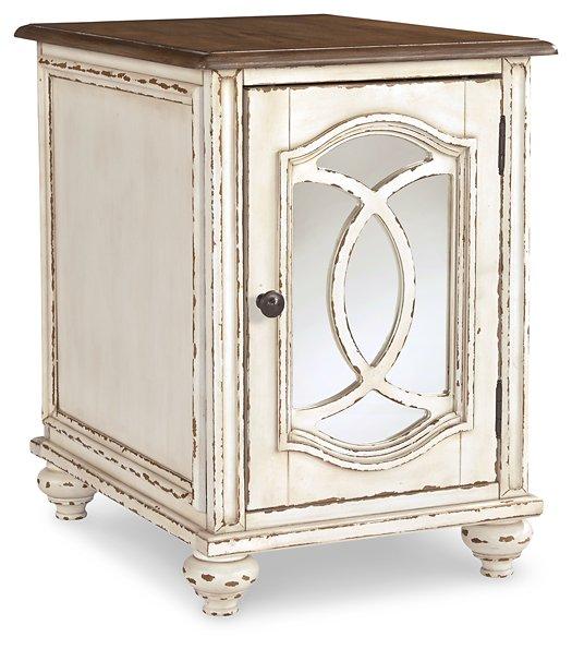 Realyn End Table Set